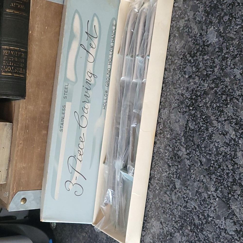 NIB - Vintage Stainless Steel 3 Piece Carving Set - Picture 3 of 10